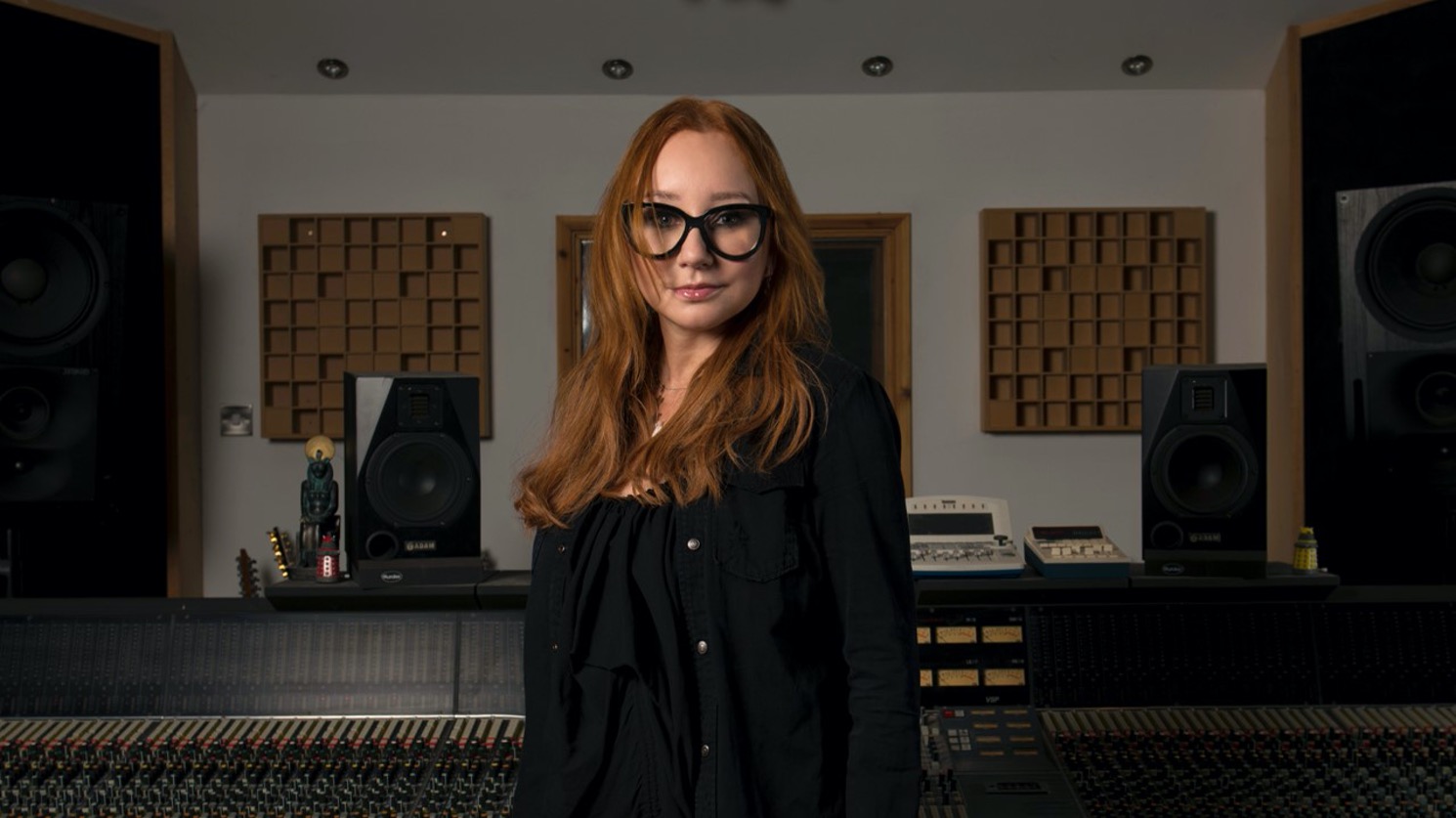 Tori ann. Tori Amos 2020. Tori Amos 2021. Тори Эймос фото. Тори Амос сейчас фото.